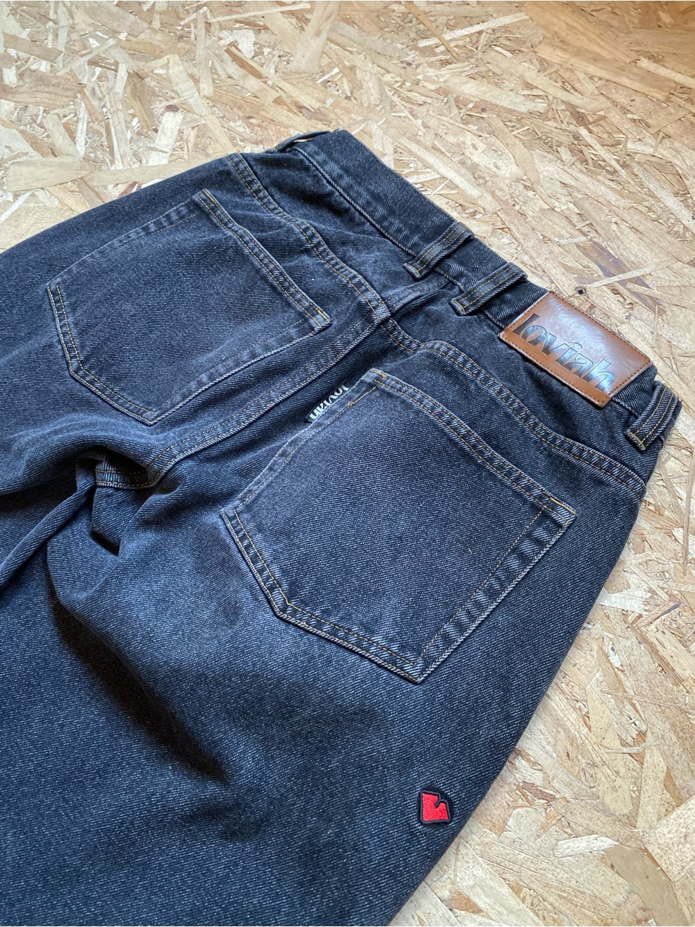 Loviah Black Men's Denim Jeans - Classic Back Pocket Design